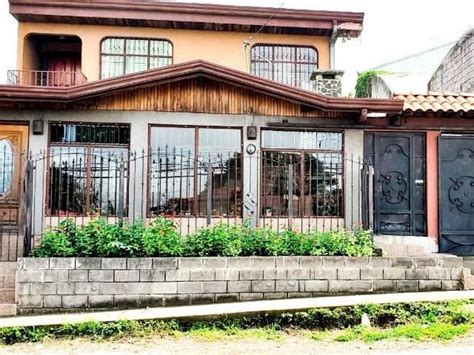 Casa En Venta En San Isidro Heredia U D Cav