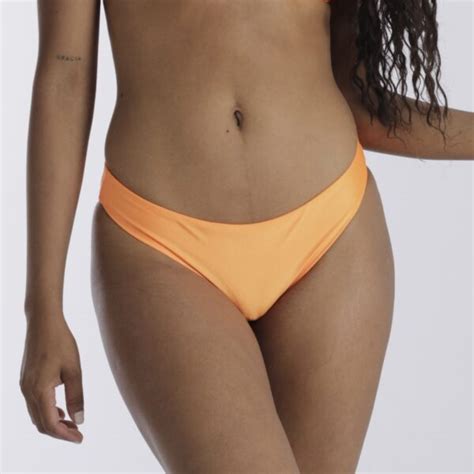 BIKINI SOLID PYRA NARANJA SATINADO Bikinis y Ropas de Baño