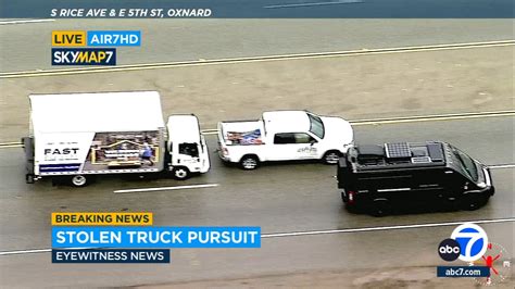 Stolen Box Truck Police Chase Today Suspect Slams Into Truck In Wild