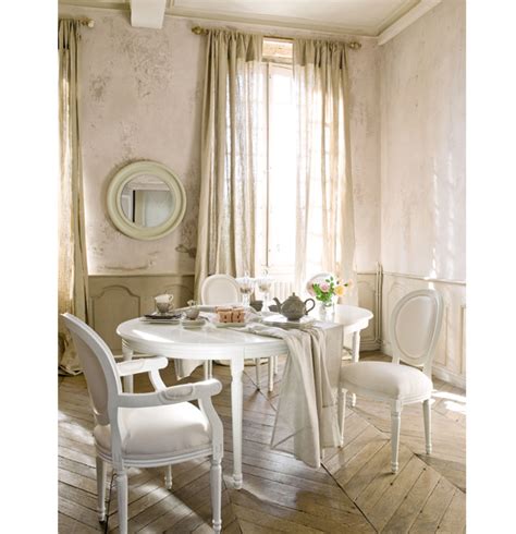 Mode Le Nude Glamour Ii La Mode Du Mariage