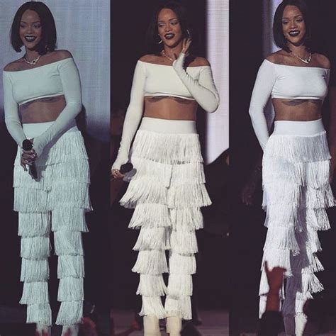 Pin On Rihanna In Fringe Outfits