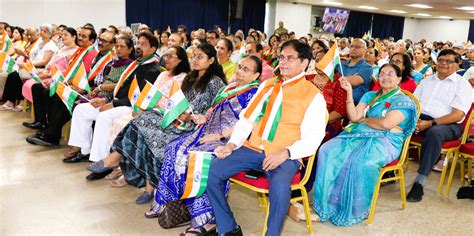 Jagdish Trivedi hosted by Bharatiya Senior Citizens of Chicago helps