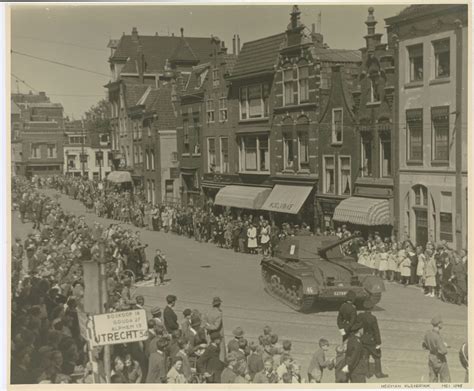 Indrukwekkend Zo Zag De Bevrijding Van Leiden Eruit 5 Mei 1945