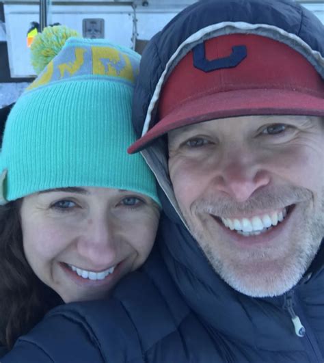 Những màn cầu hôn độc đáo phút gay cấn với game thoát hiểm