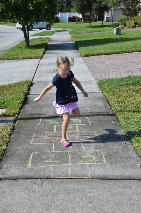 iHeartSpeech.com: Hopping! A Before Kindergarten Skill