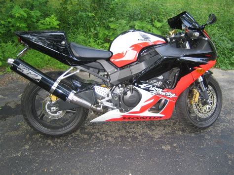 2001 Honda Cbr 929rr For Sale 13 Used Motorcycles From 2657