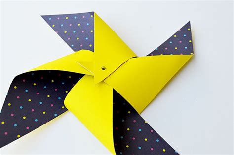 How To Make Paper Pinwheels Diys Guide Patterns