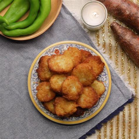 Yuca Fritters Arepitas De Yuca Recipe By Tasty Recipe Yuca