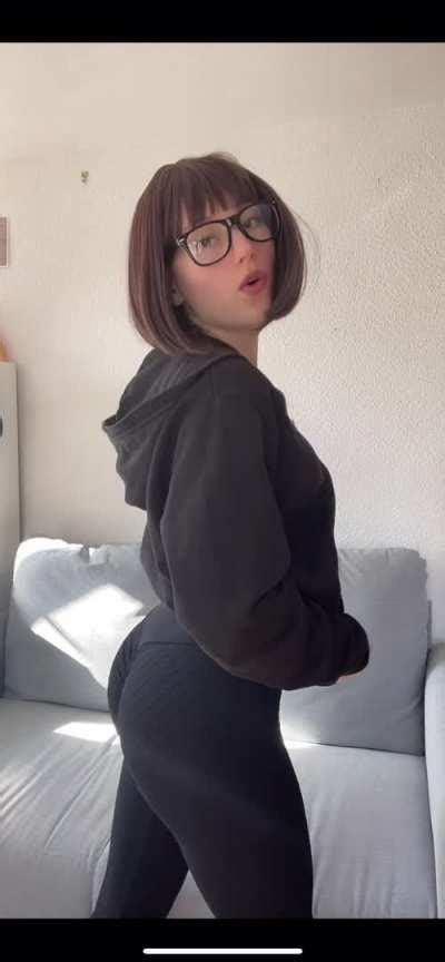 If This Gets At Least Likes I Ll Show You My Naked Ass