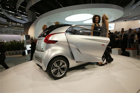 Peugeot BB1 Concept Frankfurt (2011) - picture 1 of 3