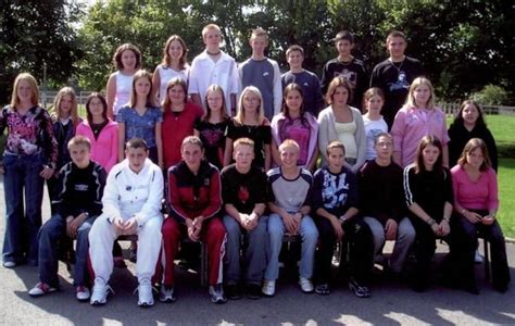 Photo de classe 3ème C de 2004 Collège Copains d avant