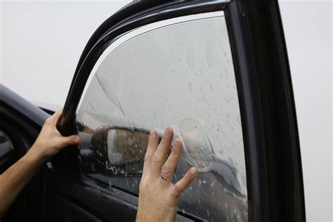 Бронирование стекол автомобиля пленкой в Красноярске - Арт Мастер 24