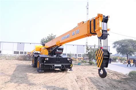 Escorts Rt Ton Rough Terrain Hydraulic Mobile Crane