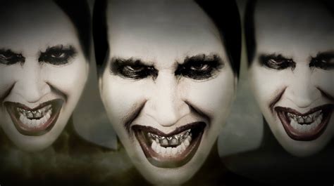 Marilyn Manson Teeth