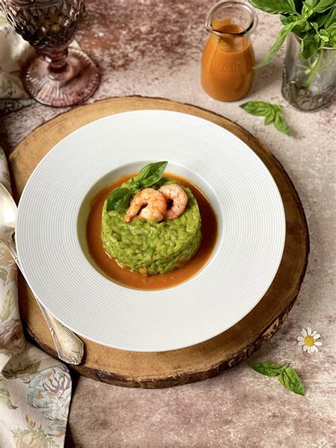 Risotto Verde Con Gambas Y Su Salsa De Albahaca