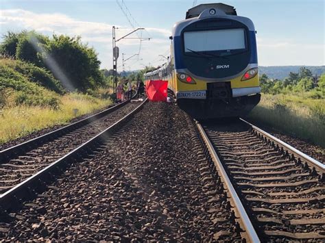 Tragedia Na Torach Kolejowych W Redzie