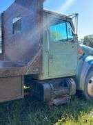 International Flatbed Truck - Baker Auctions & Real Estate, LLC