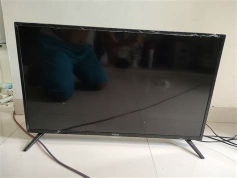 Lcd Tv Aqua Inch Elektronik Tv Perlengkapan Hiburan Di Carousell