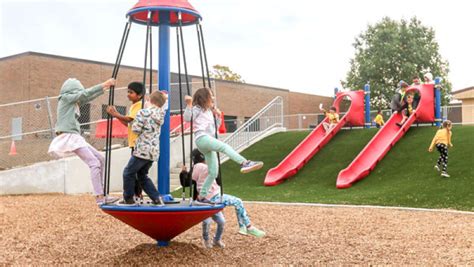 Village Oaks Elementary Has A Playground After 2 Years Without It