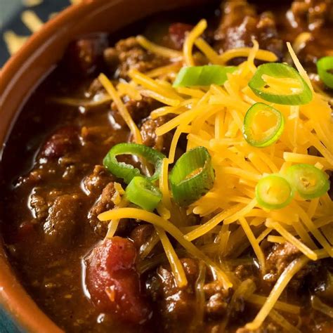 Chili Con Carne: Easy Hearty Beef Chili With Beans