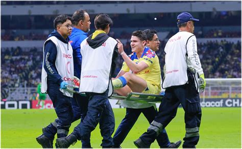 América vs Chivas La burla de Julián Quiñones a Alan Mozo en su autogol