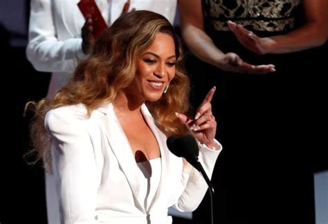 Beyonce Becomes The First Black Female Artist To Ever Top Billboards Country Chart