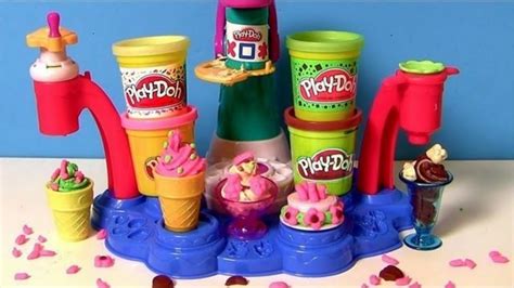 PLAY DOH Magic Swirl Ice Cream Shop Playset Sweet Shoppe Sorveteria