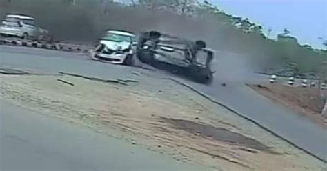 Video 4 Injured As Speeding Car Topples Over Divider Hits Another Vehicle