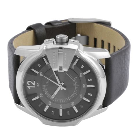 Buy Diesel DZ1206 Mens Master Chief Watch Online in UAE | Sharaf DG