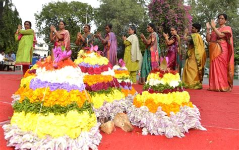 Bathukamma Festival Photos | Images of Bathukamma Festival Celebration