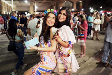 Photos From A Night In Old San Antonio At Fiesta