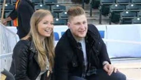 Nathan MacKinnon's girlfriend Charlotte Walker - PlayerWives.com