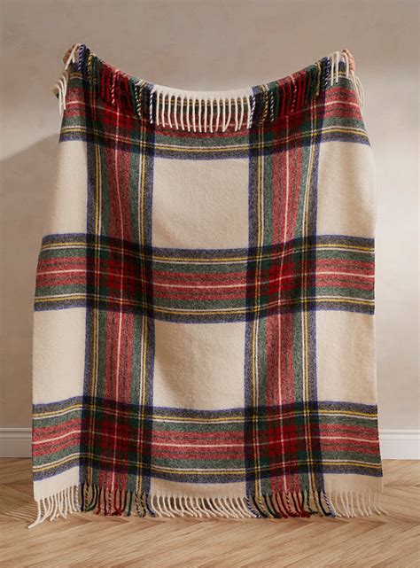 Tartan wool blend throw 130 x 180 cm | Simons Maison | Throw Blankets | Decor | Simons