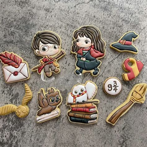 Cortador Y Sello De Galletas De Mago De Dibujos Animados Personajes De