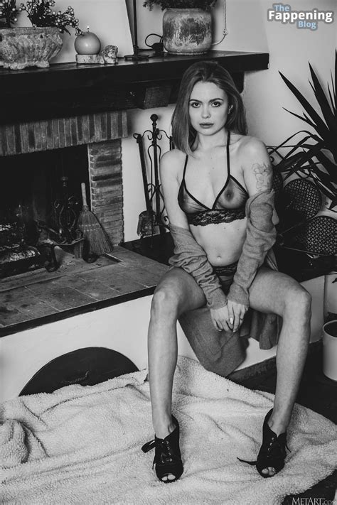 Sia Belle Nude Leaks Photo TheFappening