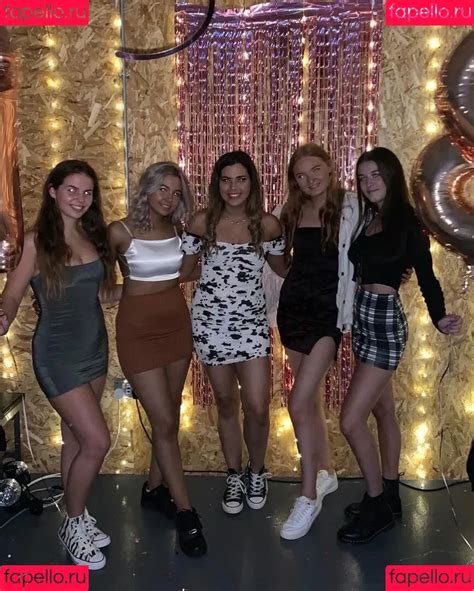 Leaks Nude Lucy McCullough Onlyfans Photo Gallery Fapello Ru