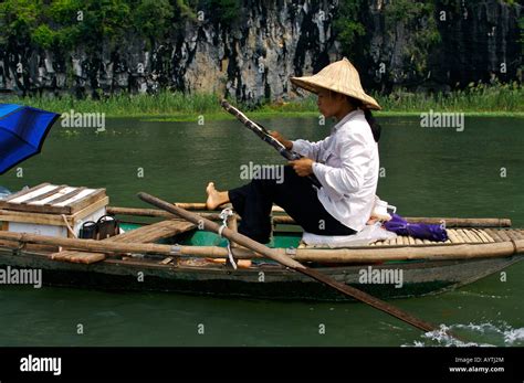 Hoang Long River Tam Coc Ninh Binh Province Stock Photo Alamy