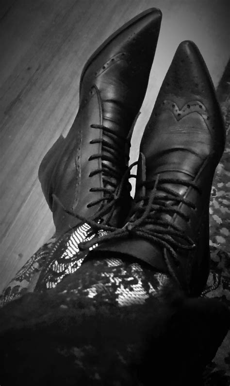 Brogue Lace Up Winklepicker Boots The Gothic Shoe Company