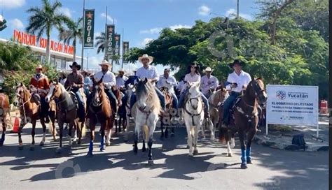 Vila Encabeza Cabalgata Federada Con M S De Mil Jinetes Con Acento