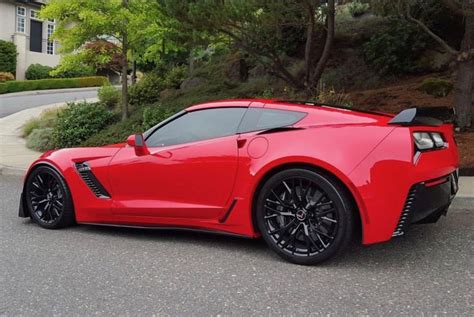 Chevrolet Corvette C7 Z06 In Torch Red