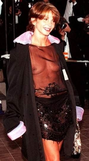 Naked Victoria Abril Added 07 19 2016 By Janwetzel1