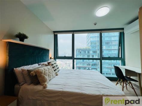 Bedroom For Rent In Bgc One Uptown Residence F