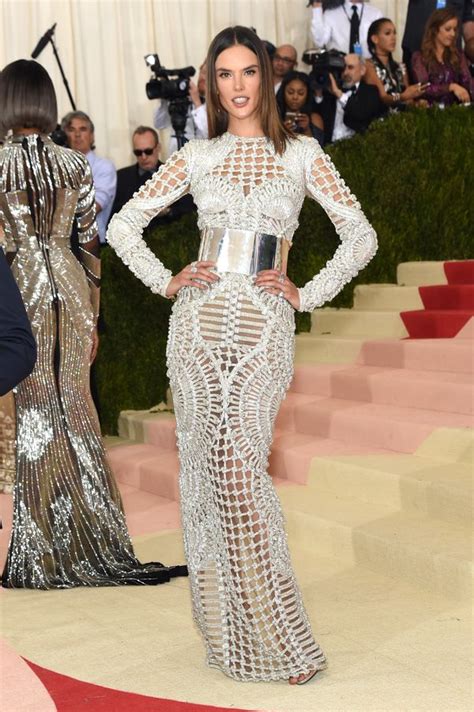 Met Gala Nearly Naked Dresses Ruled The Red Carpet Huffpost Uk