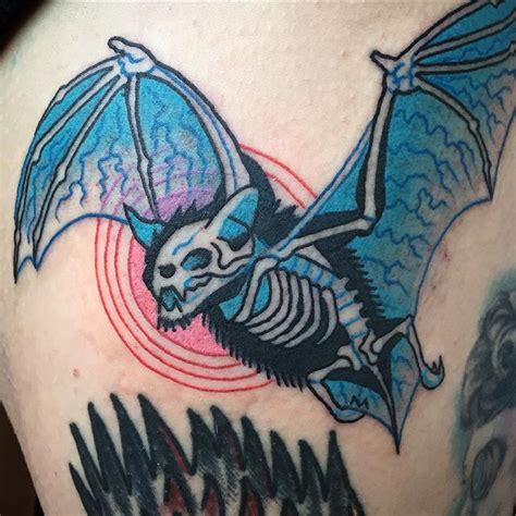 Ian Bederman on Instagram: “X-ray bat anatomy thanks Lexi! #anatomytattoo #battattoo # ...