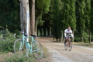 L Eroica Cicloturistica Storica Sulle Strade Bianche Del Chianti