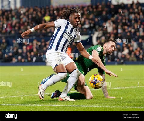 West Bromwich Albion S Brandon Thomas Asante Left Is Challenged By