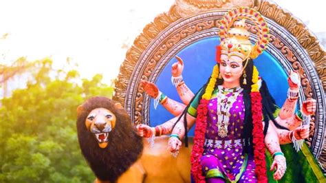 Chaitra Navaratri 2024 Colour कल से शुरू हो रहे हैं चैत्र नवरात्रि नौ