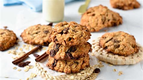 Oatmeal Raisin Protein Cookies The Conscious Plant Kitchen