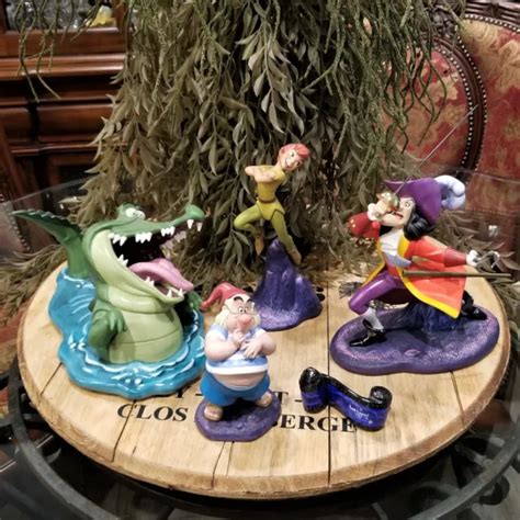 NEW WALT DISNEY Classics WDCC PETER PAN Captain Hook Smee Croc SET 548