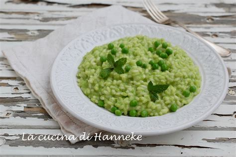 Risotto Con Crema Di Piselli E Menta Ricetta Facile La Cucina Di